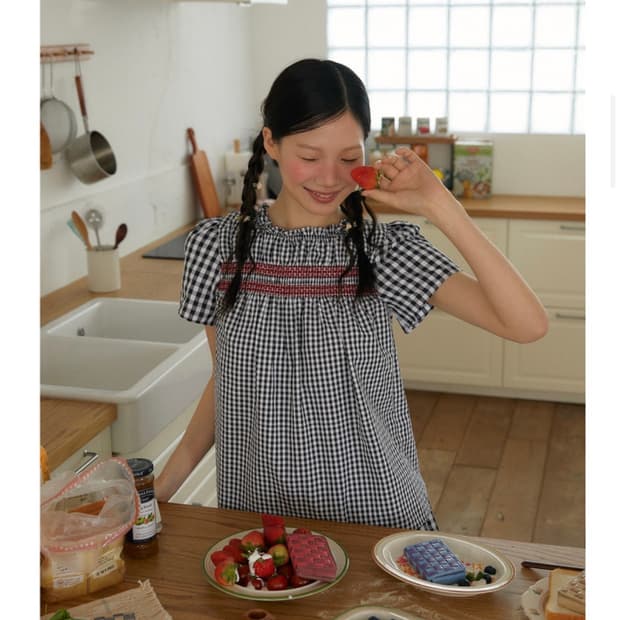 더블쿼츠 Moui Blouse 무이 스모킹 블라우스 체크 S