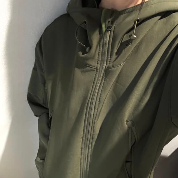 하이넥 집업 카키 M