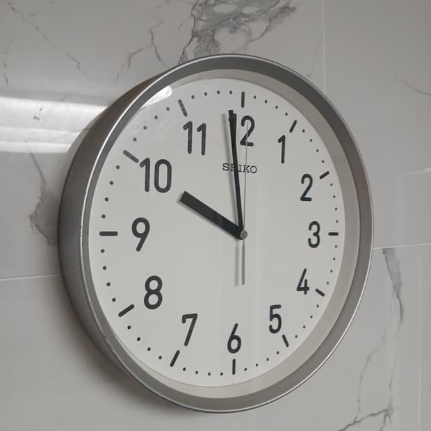 세이코 KX401S 벽시계
