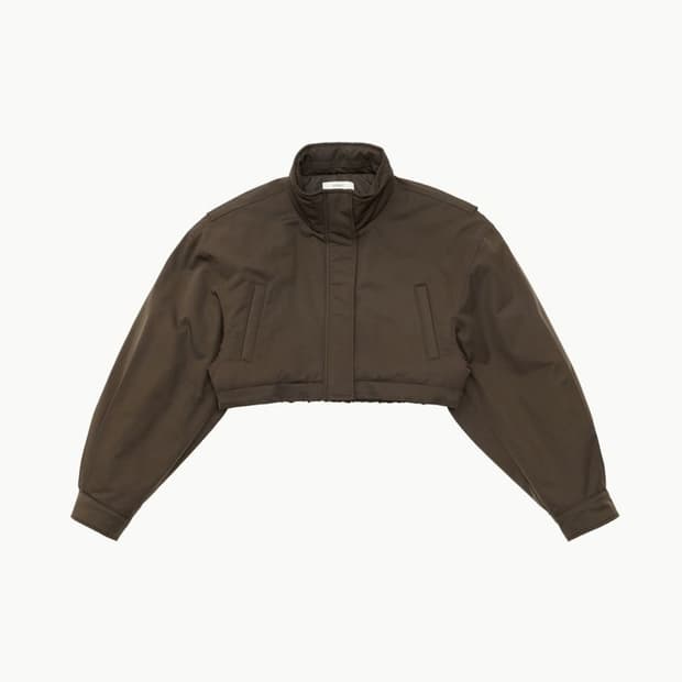 아모멘토 PADDED HOODED CROP JUMPER