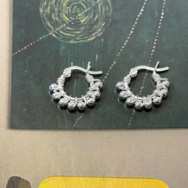 Quiet Beads 925Silver Hoop Earring