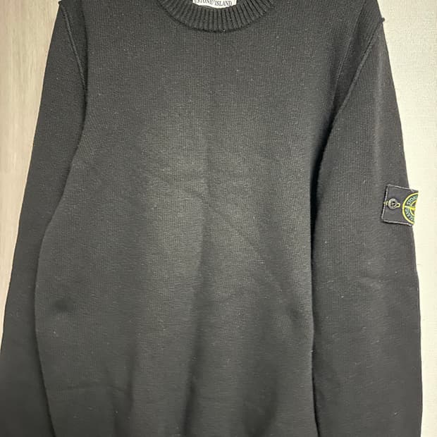 L) 스톤아일랜드 블랙 니트