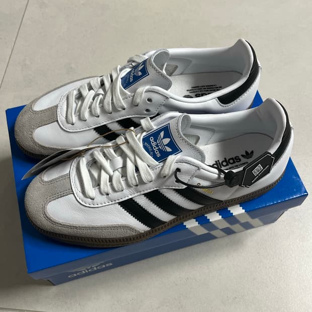 아디다스 삼바 OG 화이트