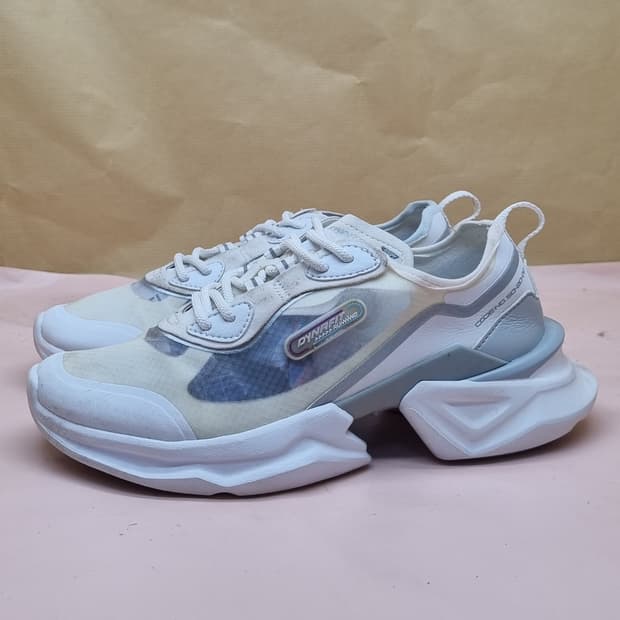다이나핏 듀얼런 플래쉬 여성운동화235 