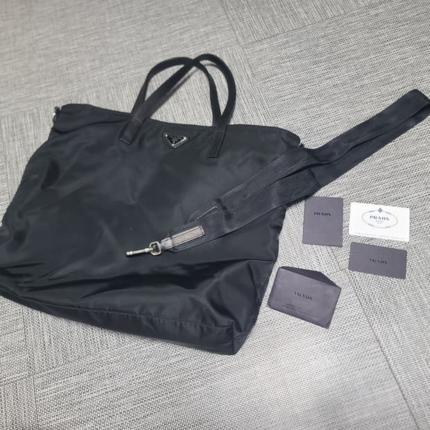 프라다 쇼퍼백 토트백 크로스백