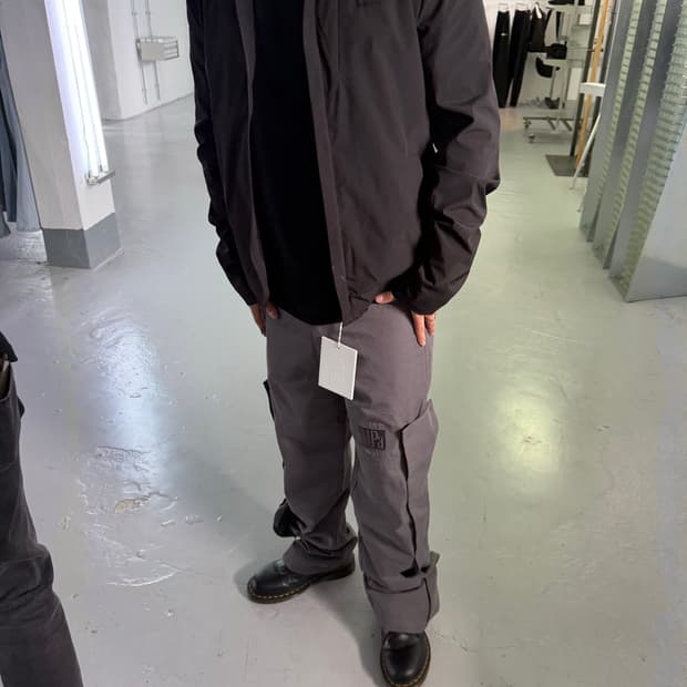 플라스틱프로덕트 MPa MULTI PANEL CARGO PANTS