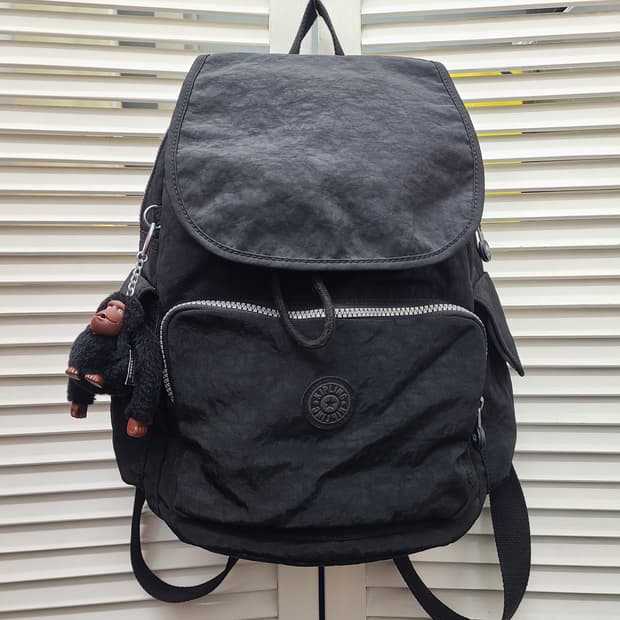 키플링 라비에르 블랙 백팩