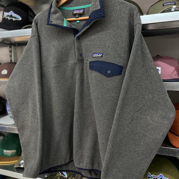 파타고니아 신칠라 스냅티 플리스 풀오버 니켈 네이비 블루