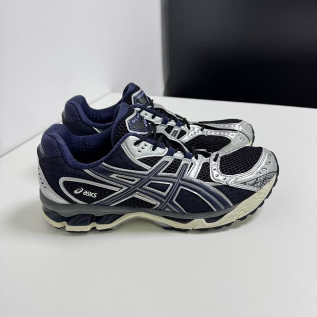 아식스 젤 님버스 10.1 블랙 미드나잇 280