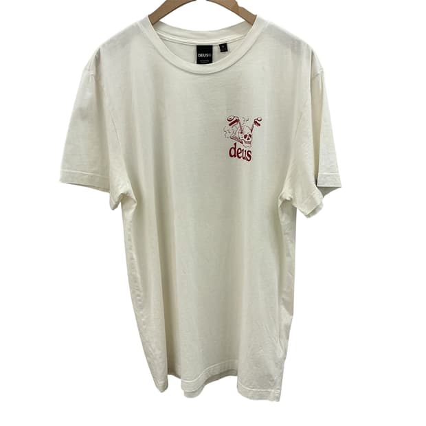 데우스 엑스 마키나 반팔티