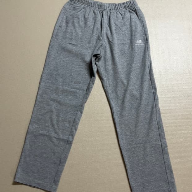 뉴발란스 트레이닝 팬츠 긴바지