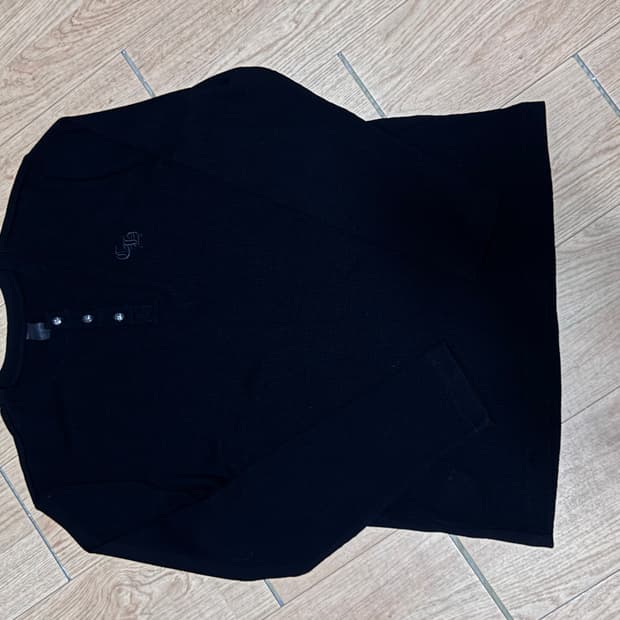 크롬하츠헨리넥 롱 슬리브리스-xl