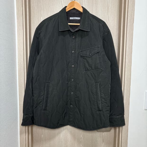 민트급)시리즈 퀼팅 아우터형 셔츠자켓110/차콜