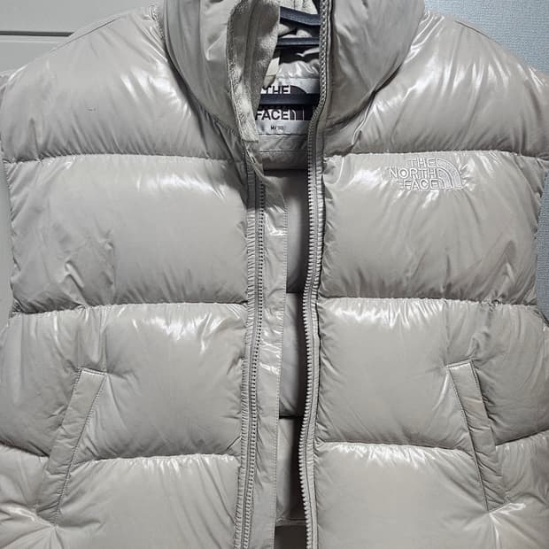 노스페이스 여성 패딩 조끼 아이보리