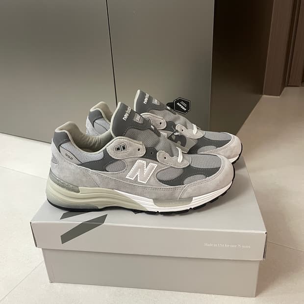 뉴발란스 992 275사이즈 새상품