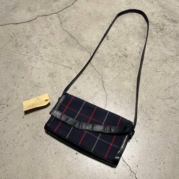 80s vintage burberrys cross bags 