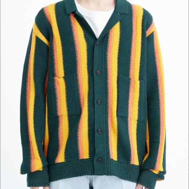 정품 새상품 M,L,XL 사스콰치 패브릭스 스트라이프 니트 가디건