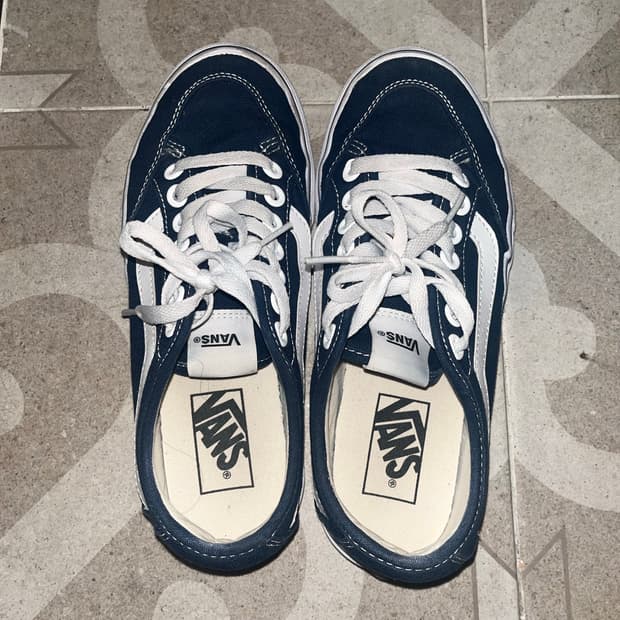 반스 네이비 스니커즈 240