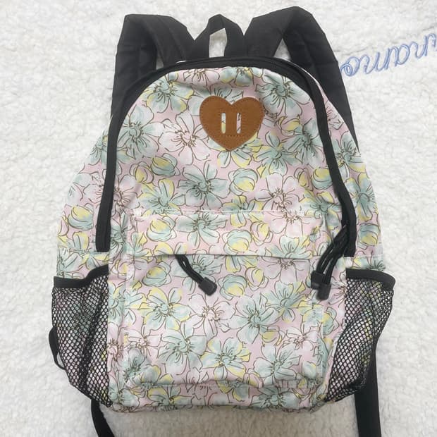 모리걸 빈티지 플라워 하트 백팩 🌸💚🤎
