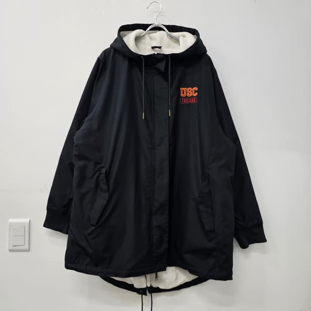 챔피온 USC 보아털 파카 점퍼