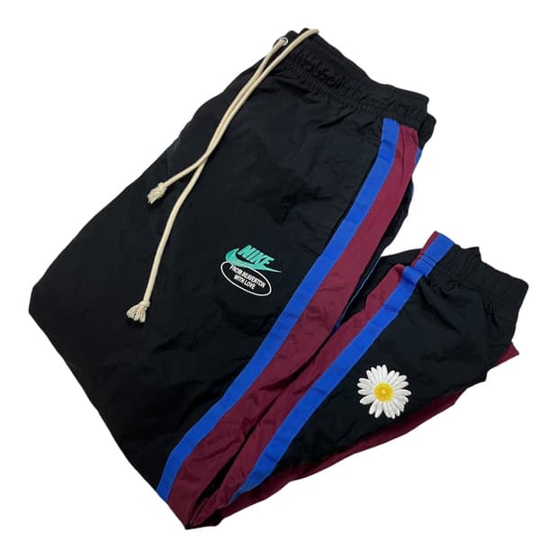 나이키 트랙 팬츠 데이지 자수 XL