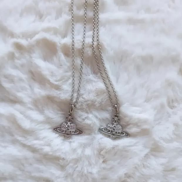 비비안웨스트우드 실버 하트 목걸이 핑크 