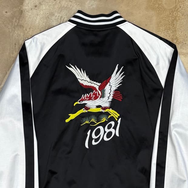 L 게스 자수 스카쟌