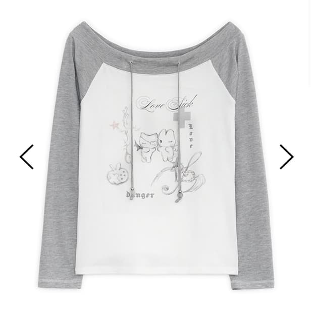 허그유어스킨 Love sick drawing off-shouler top