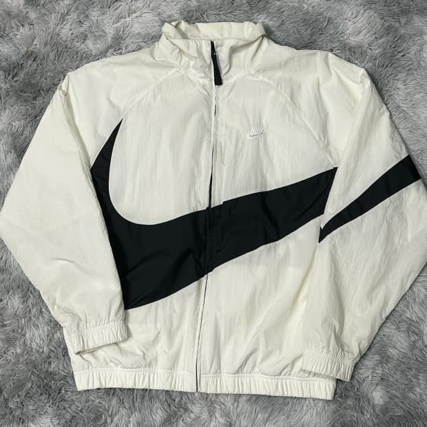 나이키 빅스우시 우븐 바람막이 XL