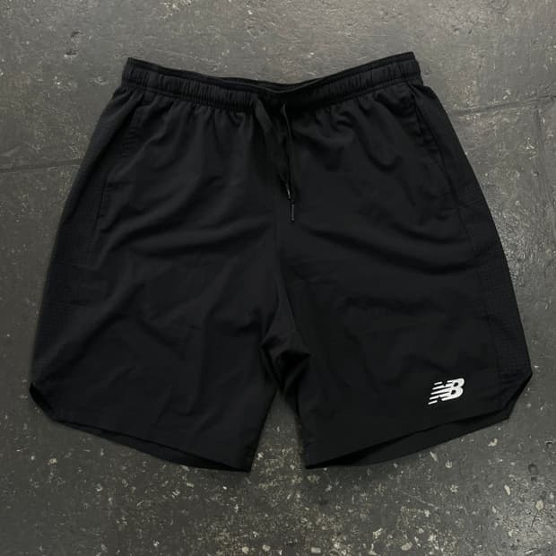 105 뉴발란스 반바지 