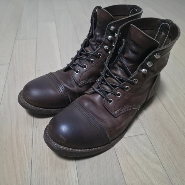 레드윙 아이언레인저 8111 사이즈 275