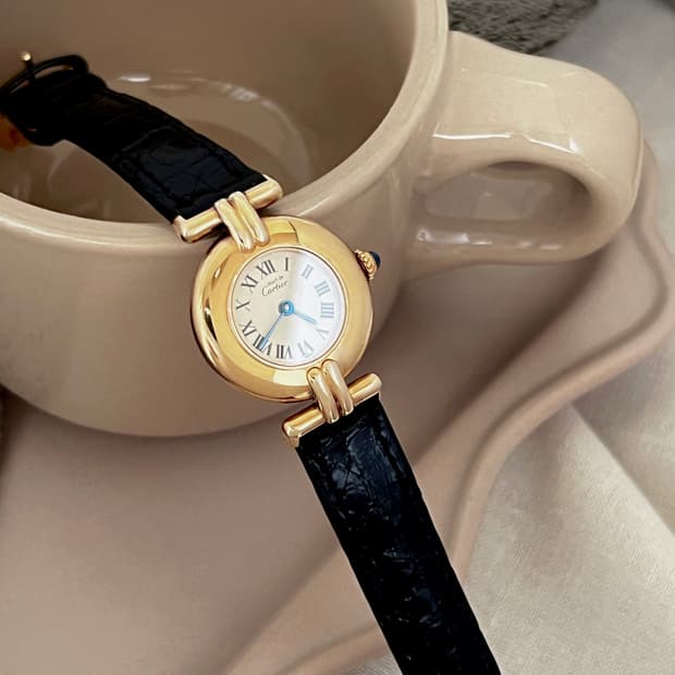 까르띠에 머스트 꼴리제  시계 / 정품감정서 . 케어 