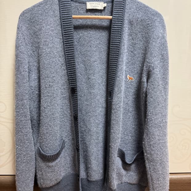 메종키츠네 울 가디건