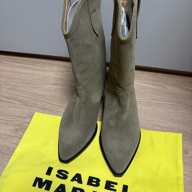 이자벨마랑 듀에르토 스웨이드 웨스턴 부츠