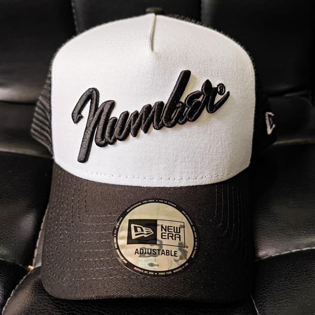 넘버나인 뉴에라 레터링 메쉬캡