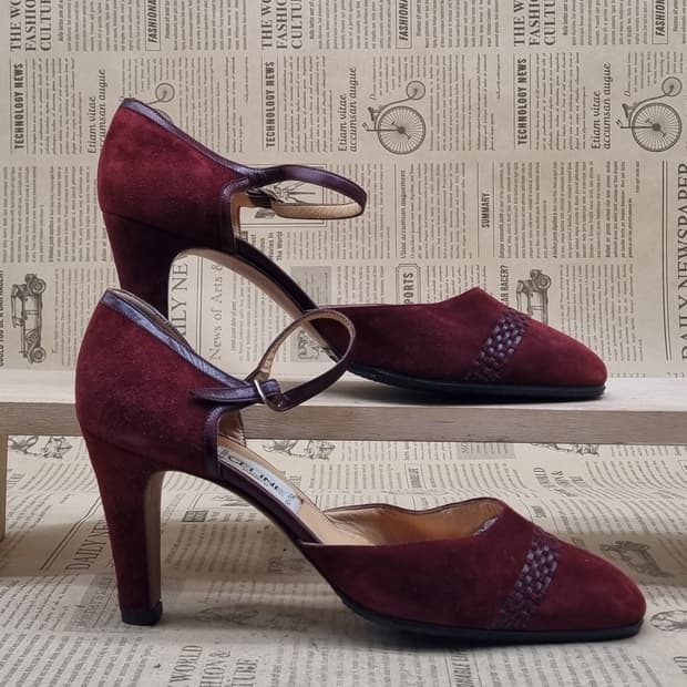 셀린느 스웨이드 메리제인힐7.5 240 굽9