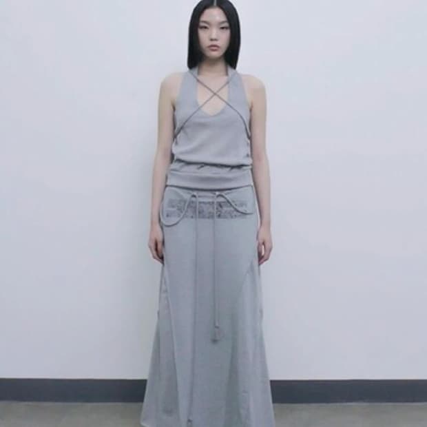 OJOS 스트랩 홀터넥 그레이