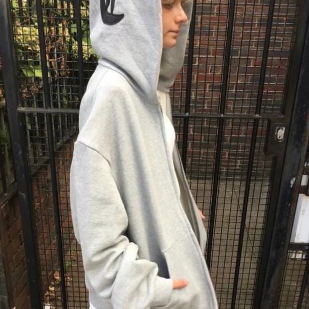 ERTR x 니들 후드집업 그레이