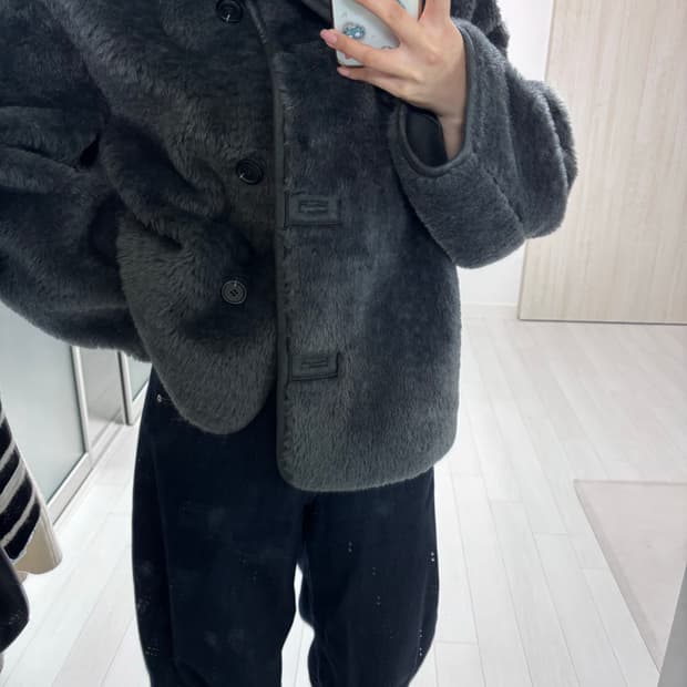 Arket 아르켓 숏 테디 자켓 다크그레이