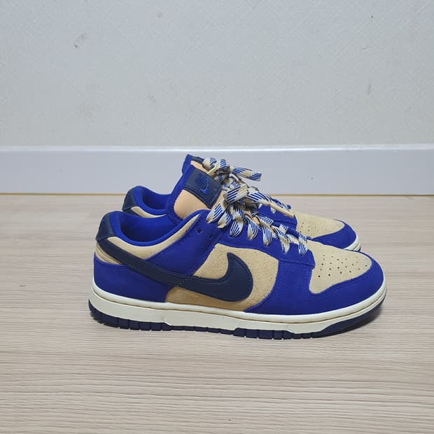 나이키 덩크로우 LX 블루 스웨이드 240