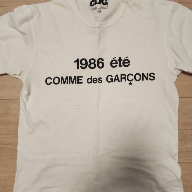 Cdg 티셔츠 M