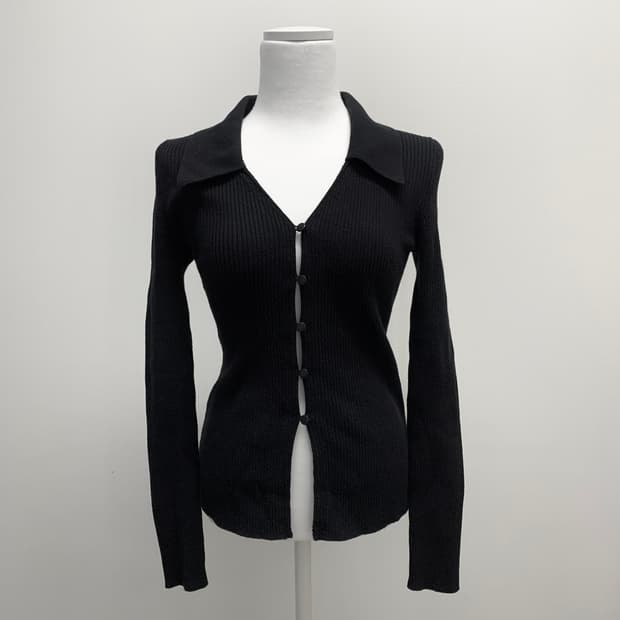 브이카라넥 단추 가디건