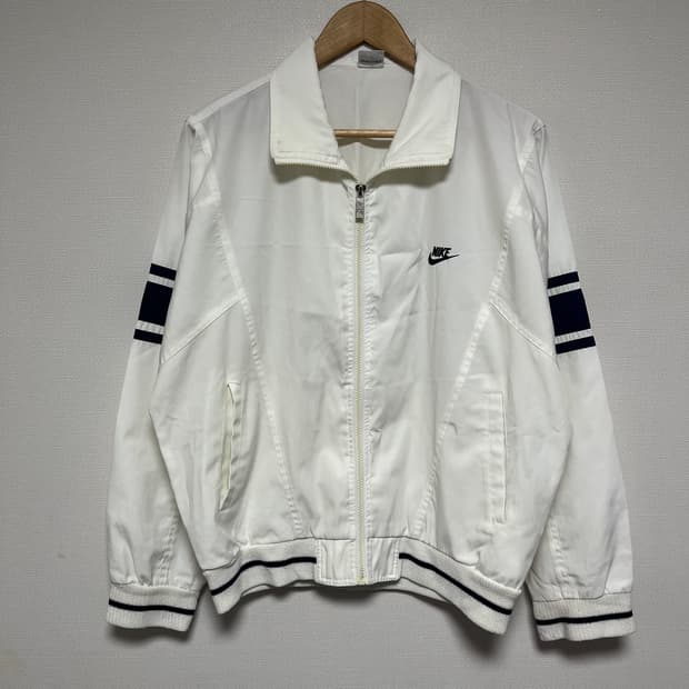 나이키 90s 삼나스포츠 바람막이