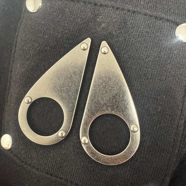 무스너틀 버니스웨터 s 판매합니다