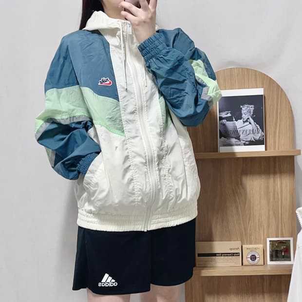 [정품] 나이키 아이보리 패치로고 병아리 바막 [ L ]