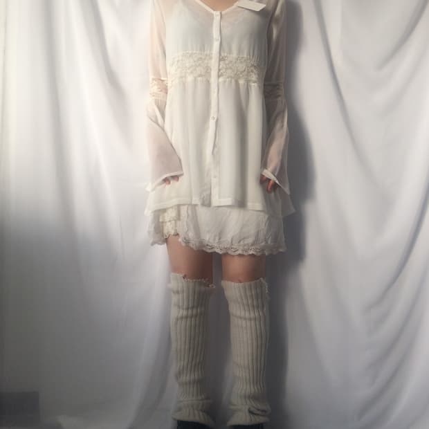 Lace point cardigan