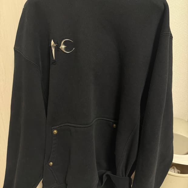 떠그클럽 아머후드