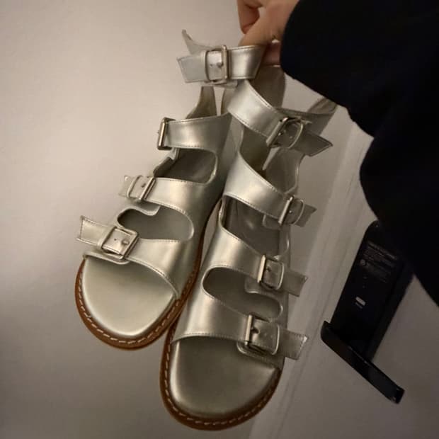 실버 샌들 230-235