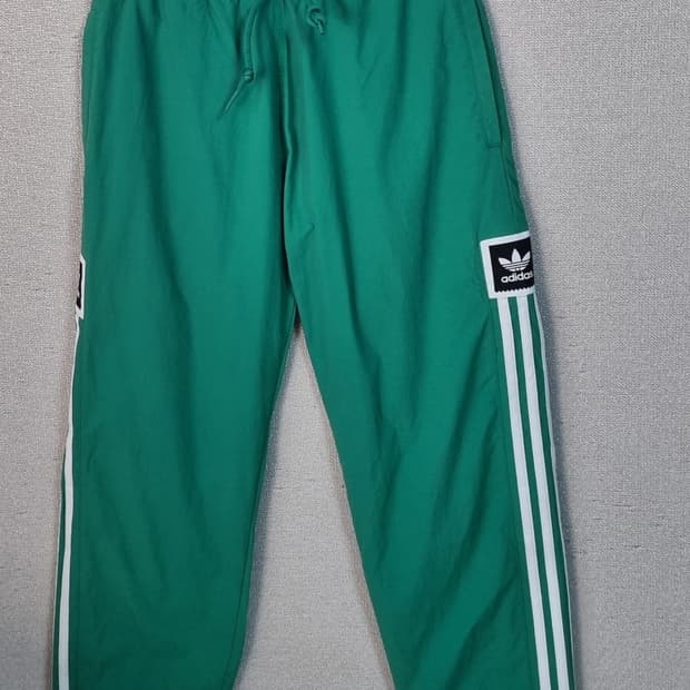 M ) 아디다스 그린 조거 트레이닝 우븐팬츠