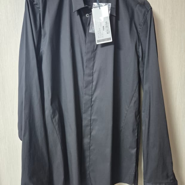 (새제품) 시스템 옴므 셔츠 블랙 기본핏 105 